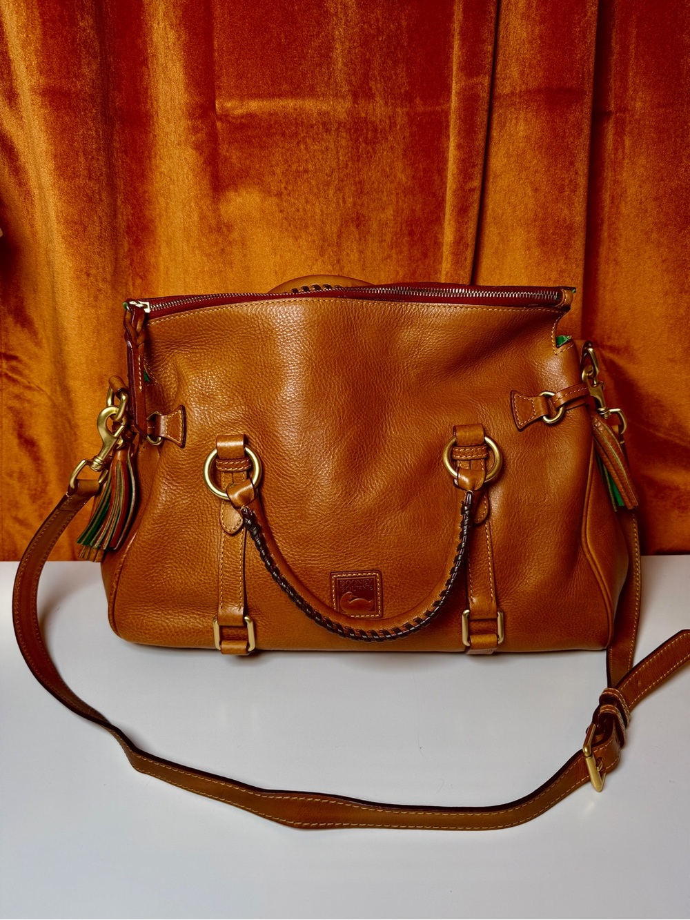 Dooney & Bourke Florentine Leather Satchel Natural Tan Bag J4844068 EUC Clean
